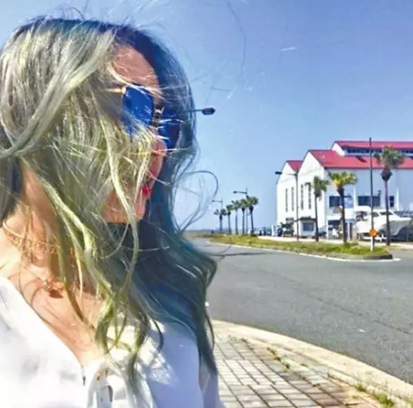 为爱情贩毒的女孩,为了毒品女孩放弃了自己