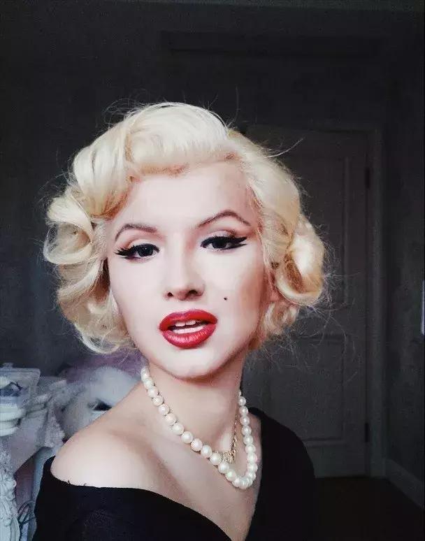 妹子化妆变蒙娜丽莎吸60W粉,《每日邮报》都来报道