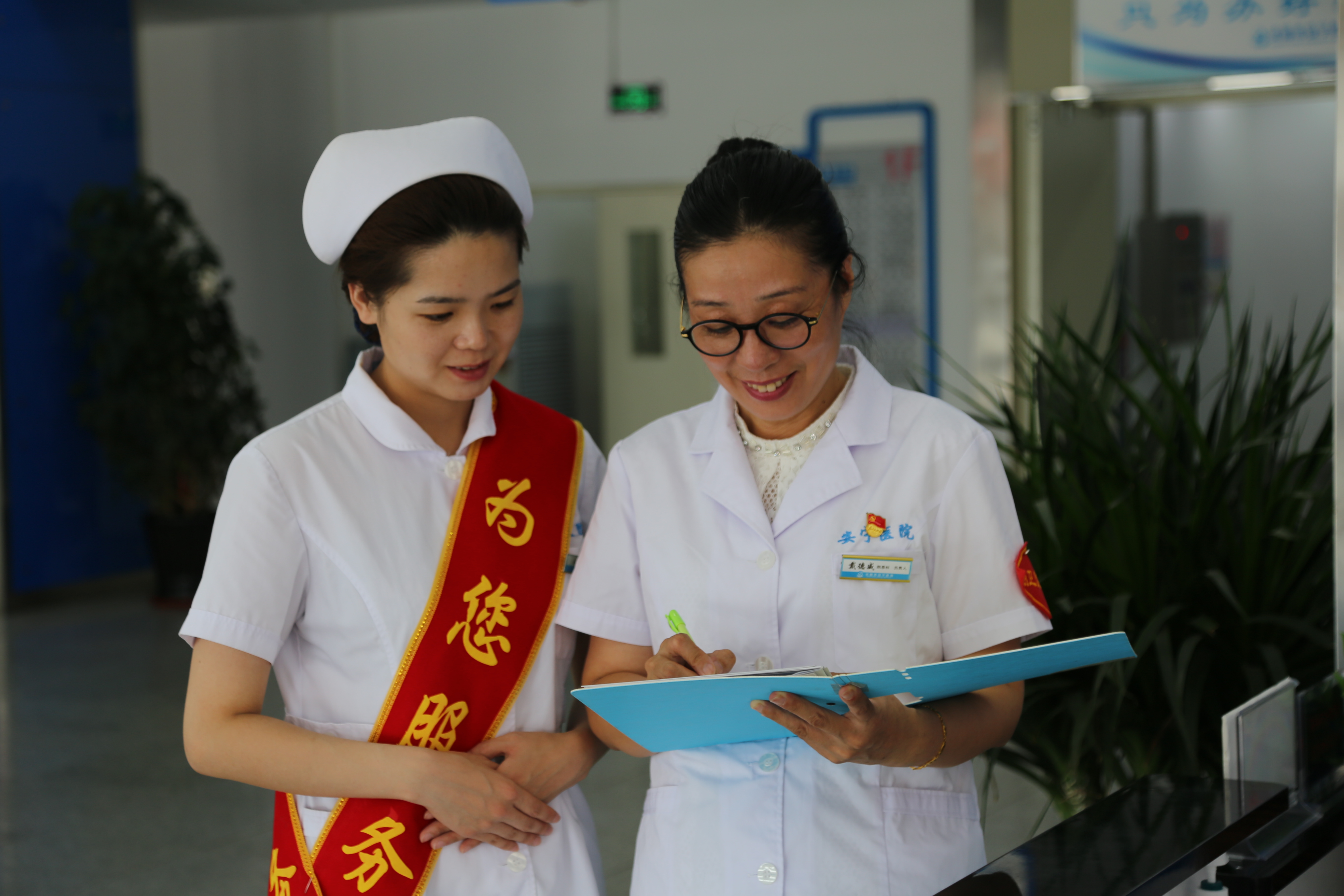 沈阳地区卫生计生系统“我心中最美创卫人”展示活动开始了！