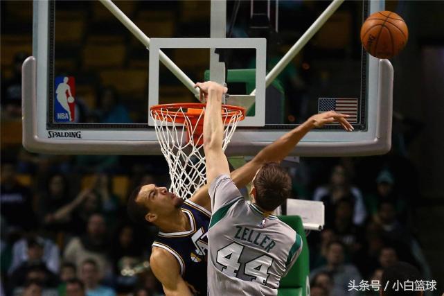 伦纳德抢七绝杀恩比德,19年伦纳德绝杀恩比德