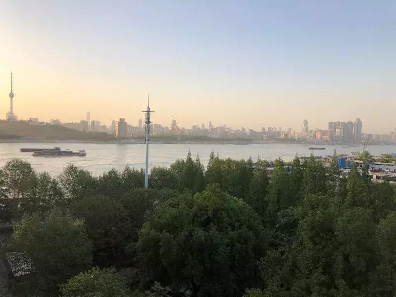 你终将荣耀满归，成为自己的英雄