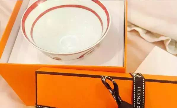 到底要不要买奢侈品包包,买奢侈品必问