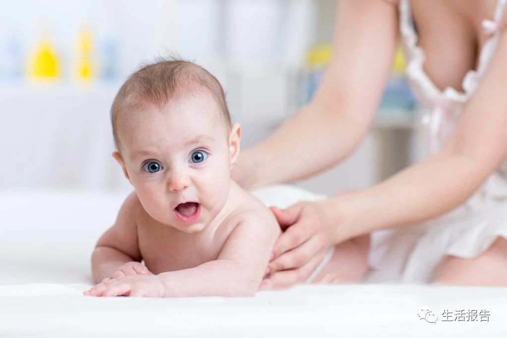 宝宝长牙期护理,宝宝长牙了吃手指要不要干预