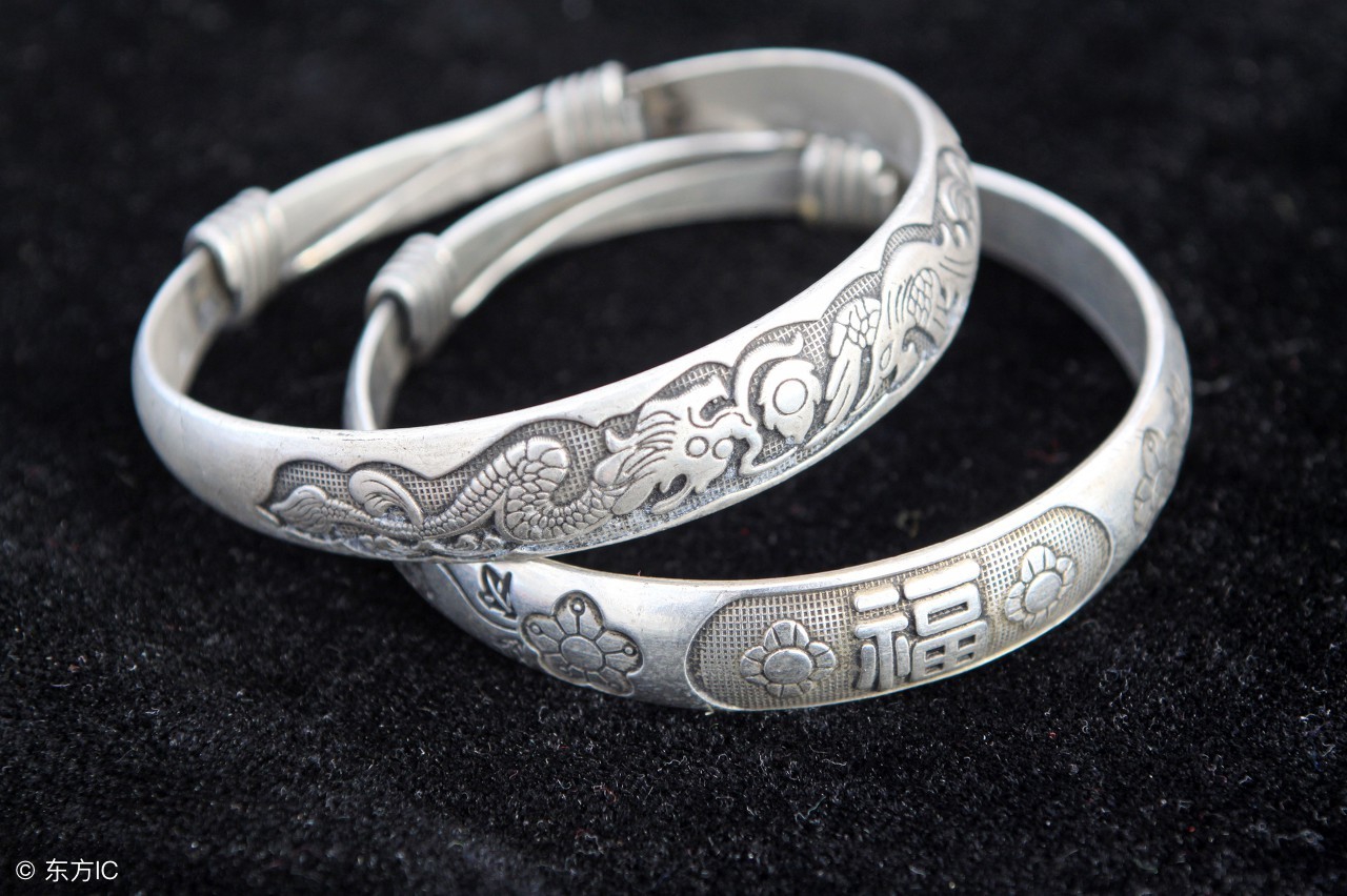 辨别银首饰最简单的方法,怎样分辨银饰品的含银量