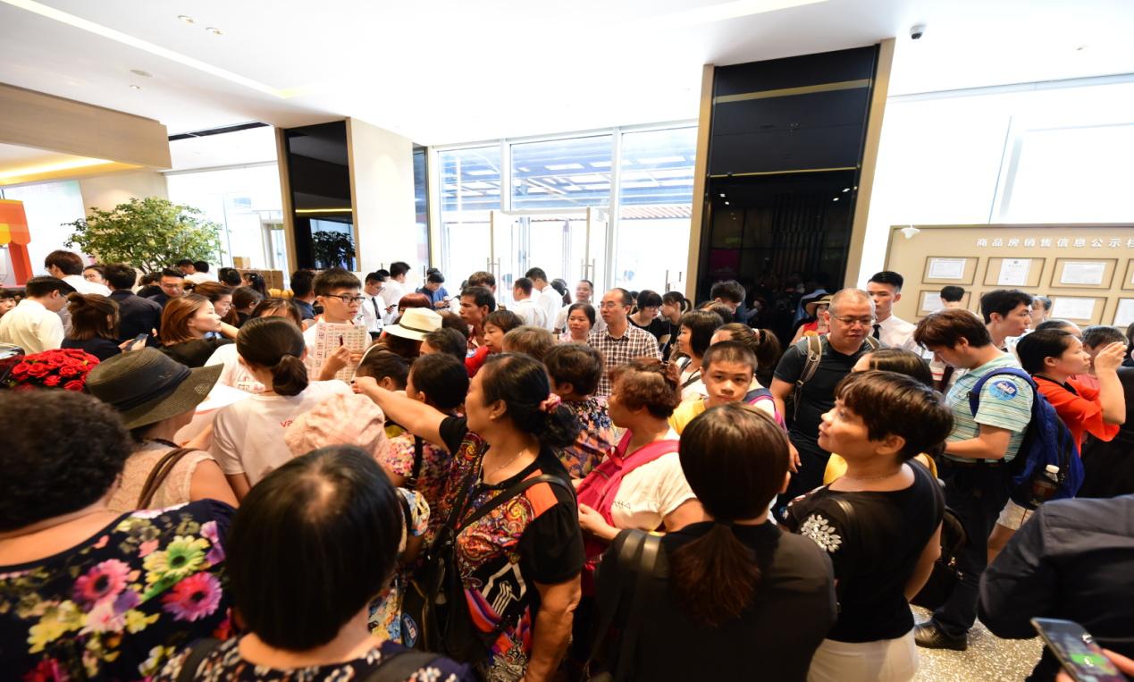 佛山金融高新区万科a32房价,万科2万平商业综合体