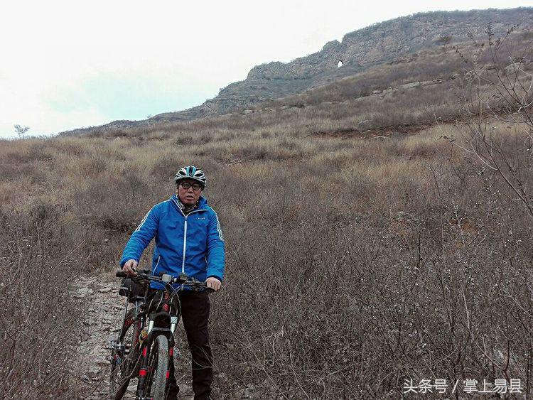 窟窿山,凤凰山星月