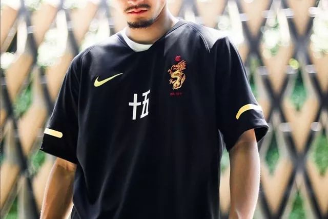 皇马球衣时尚,皇马球衣潮流