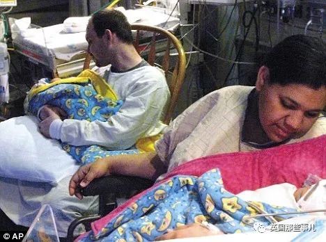 女的要有2个子宫才能生双胞胎吗,不完全双角子宫怀双胎