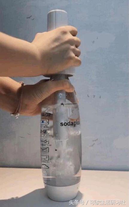 喝肥宅快乐水的最好方法,肥宅快乐水最佳食用方法