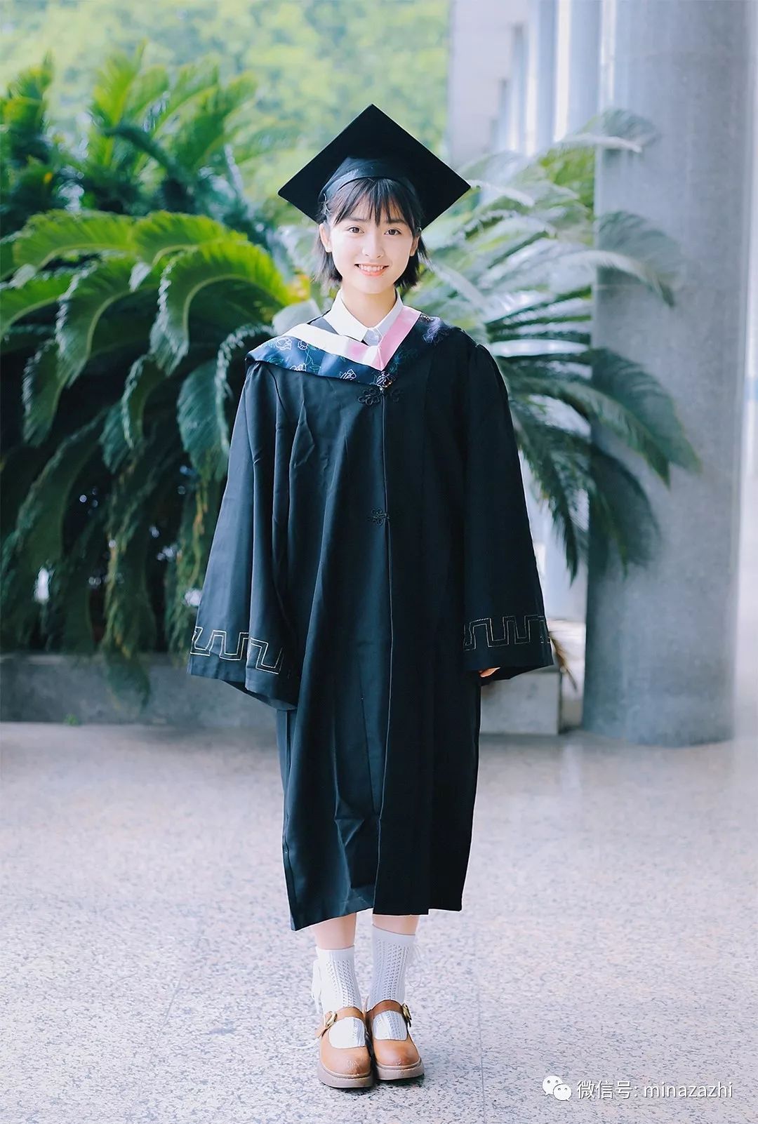 呕心沥血整理！如何拯救像沈月一样身材五五分的女孩？