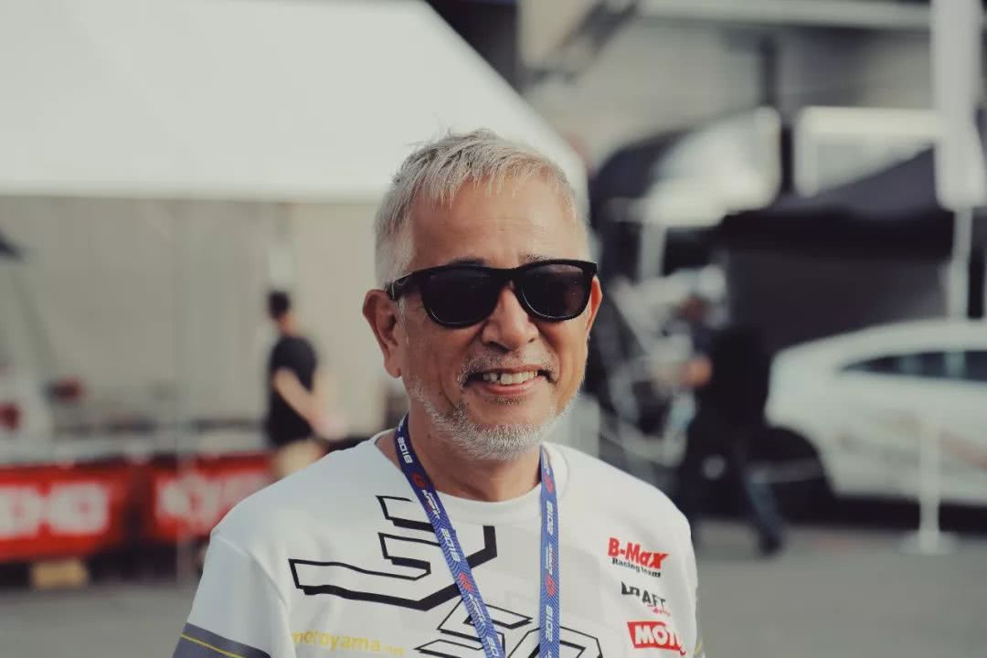 东京车展惊现最美车模,赛车比赛高燃场面车模