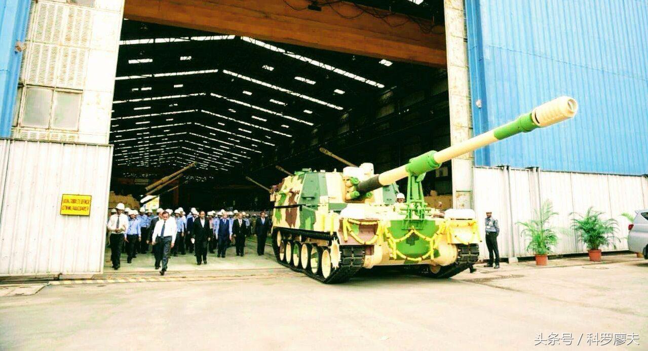 韩国k9和中国自行榴弹炮比较,国产09式122毫米轮式装甲榴弹炮