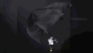 防晒伞不透光就防晒效果好吗,防晒伞不透光的坏处有哪些