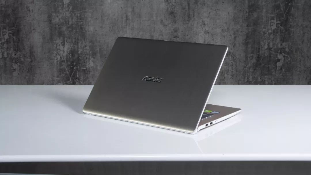 最好用的13寸轻薄本,窄边框轻薄本