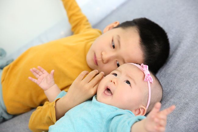 时光的打磨,让我从软妹子变身为工作、育儿一把抓的超能二宝妈