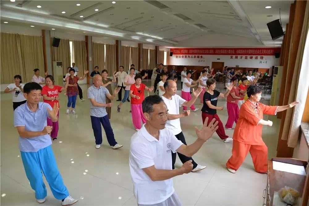 今天好多人将“跃入”瓜渚湖!他们要……快跟着一起“动起来”!