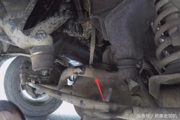 方向盘抖动提示你这些零件该换了,汽车高速上开100-120车子有抖动感