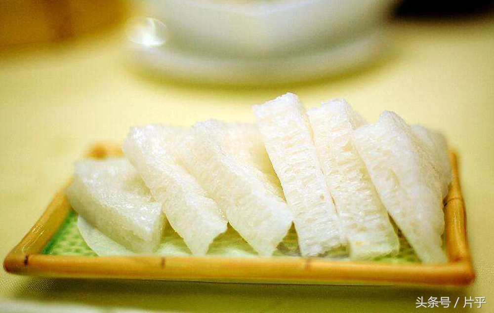 香港经典小吃美食攻略,香港必吃的六种街头小吃好吃不贵