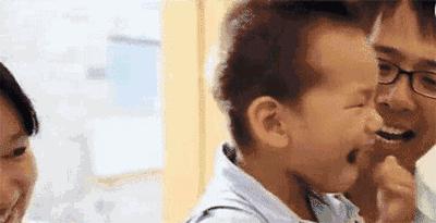 北京40㎡夹缝学区房挤下6口人，准备生二胎，女婿只能睡折叠床