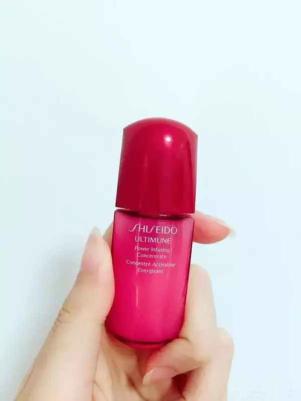 必买的精华和无油精华,精华推荐测评直播第一名