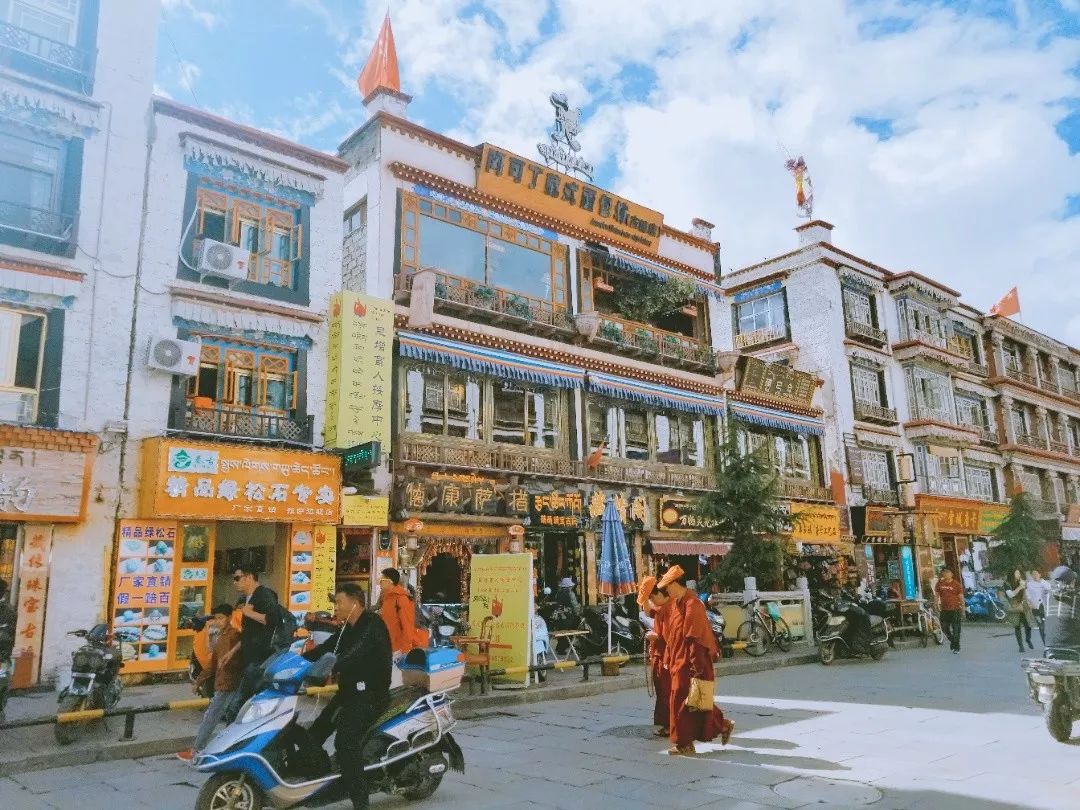 第一次去西藏需要走青藏线吗,第一次去西藏选环线还是阿里