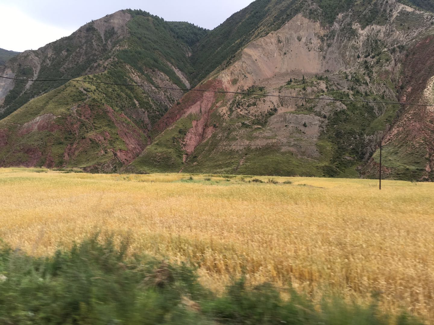 80岁老夫妻自驾游世界各地,湖南80后夫妻自驾环游全国