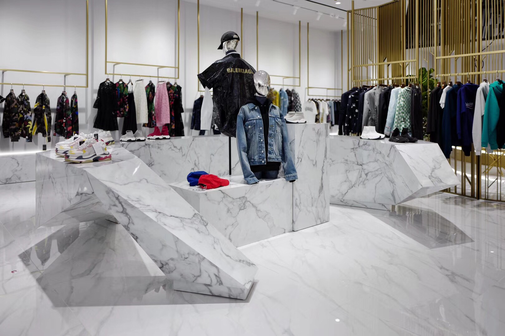 枫丹奢侈品集合店,奢侈品集合店