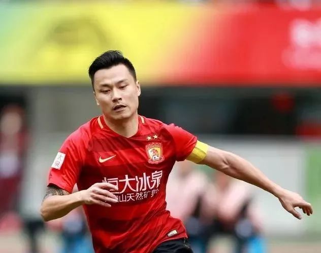 西虹市首富的足球梗,西虹市首富讽刺足球