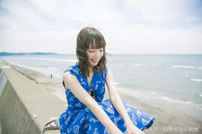 145-150矮个子连衣裙初秋,小个子初秋这样搭配才最合适