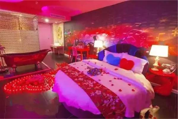 娣卞湷涓冨閫傚悎鎯呬荆鍘荤殑閰掑簵,娣卞湷娴极涓冨閰掑簵