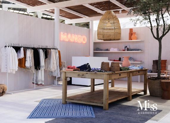 用Zara、Mango、UR告诉你，如何平价淘到高级单品！