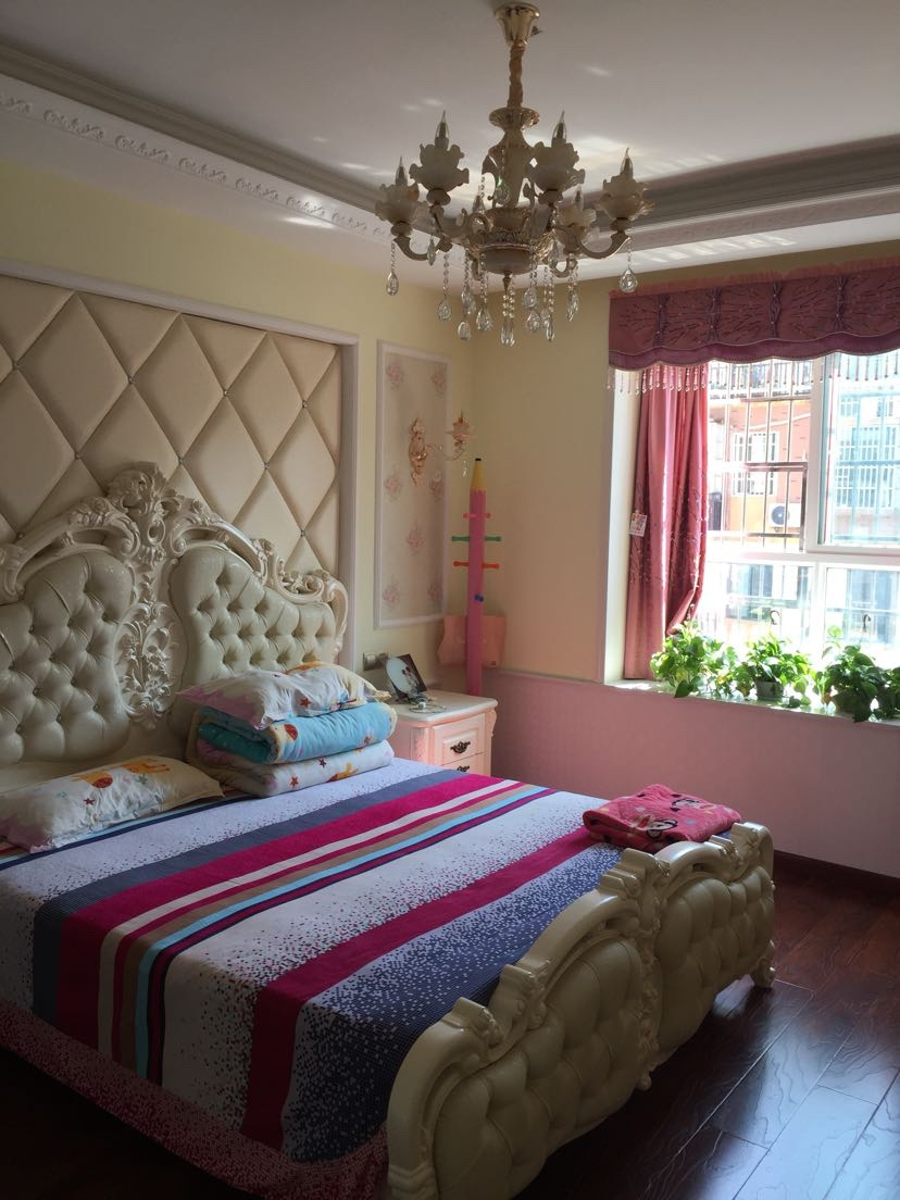 瓷砖电视墙效果黑钛金,高清大理石瓷砖电视墙效果图