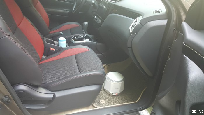 自驾游旅行睡逍客车里,逍客当房车用