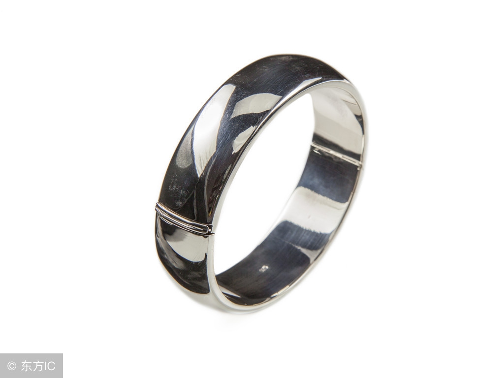 怎么分辨银首饰是假的还是真的,银首饰真假辨别方法