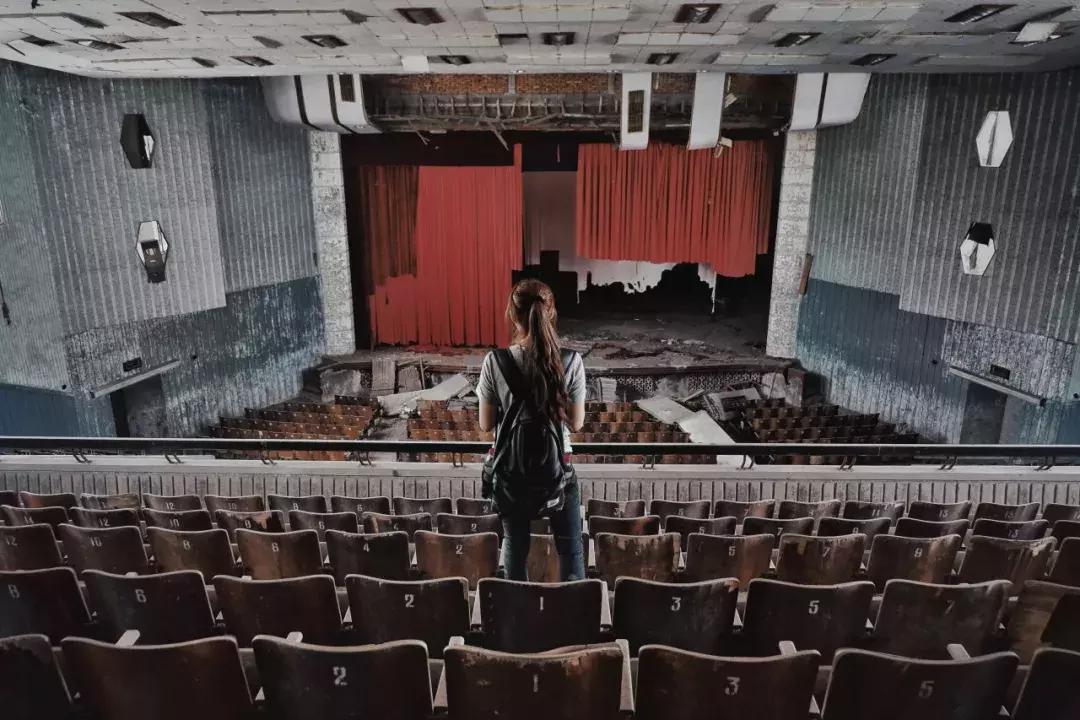 城市探索废墟探险,探索城市废墟