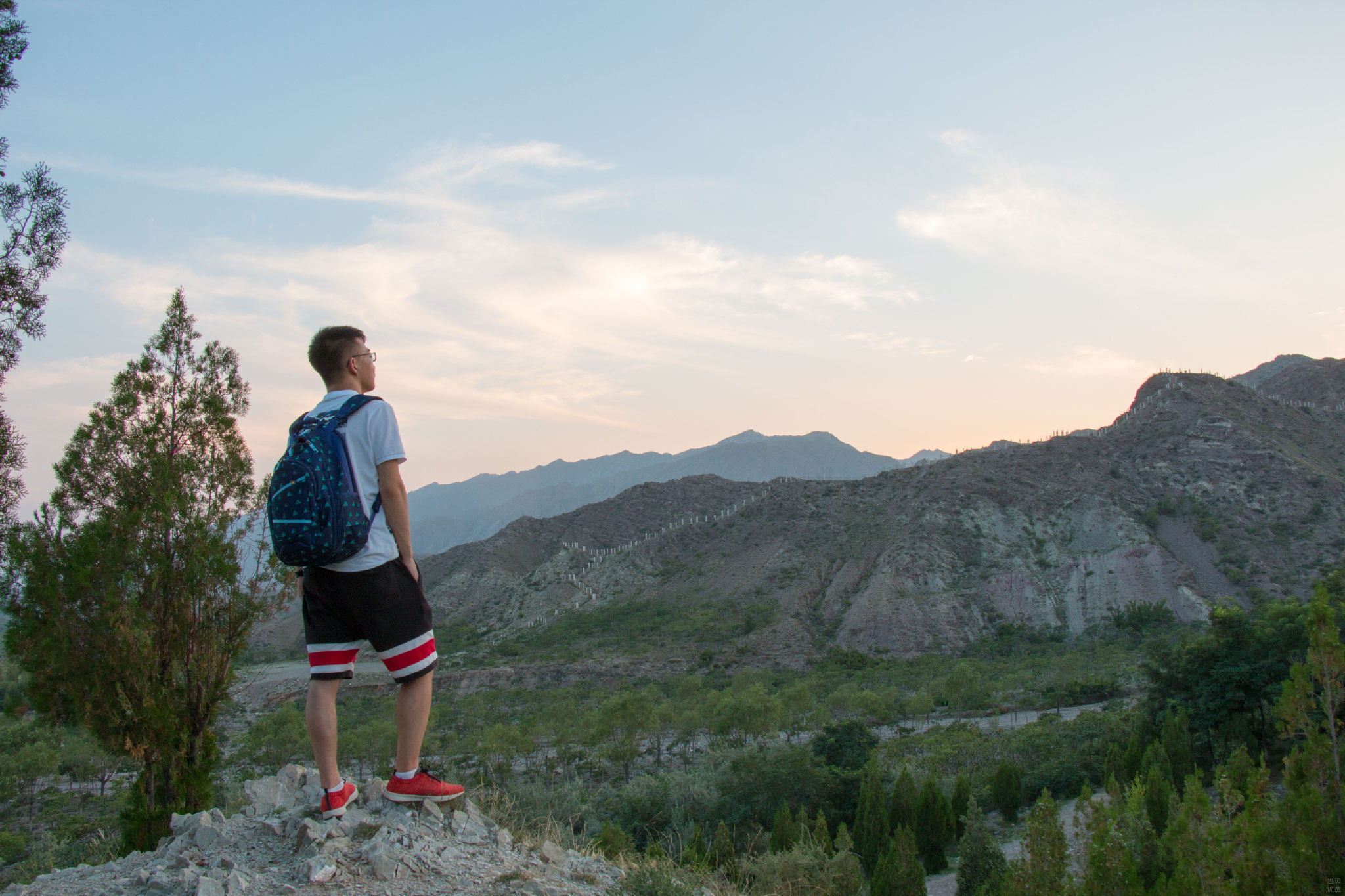 英伦风双肩包大容量测评,慵懒感双肩包背包测评
