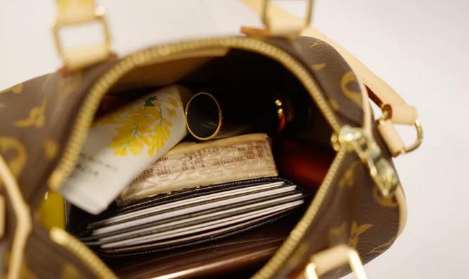 好看的手提包小包推荐,推荐几款好看的迷你小包包