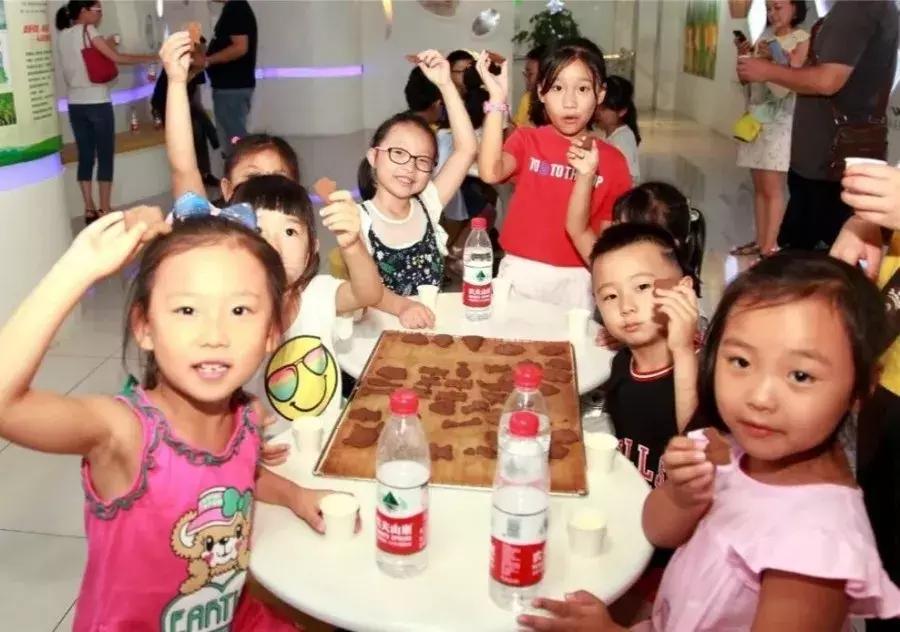 你要的“小鲜肉”来了，大家都说“棒棒哒”