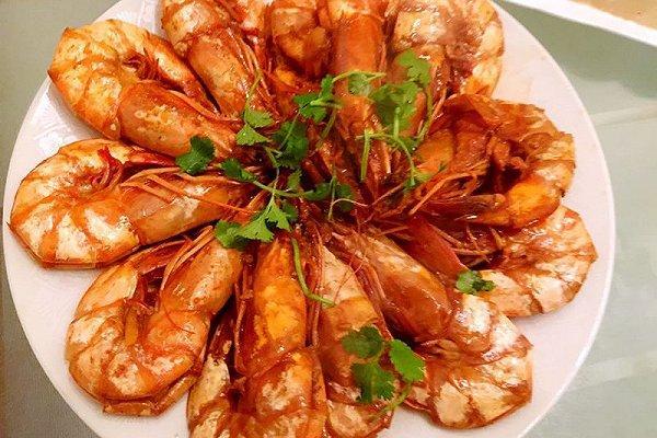 快速去除虾线的小妙招,虾肚子下面的那条虾线怎样去除