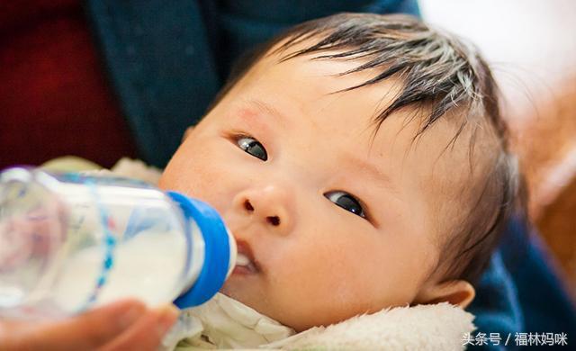 宝宝4月厌奶期吃得很少,婴儿厌奶期食量会减少很多吗