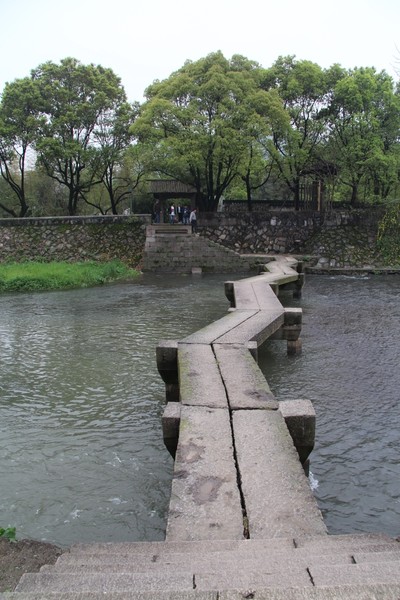 绍兴湖面上的桥,绍兴越城的桥