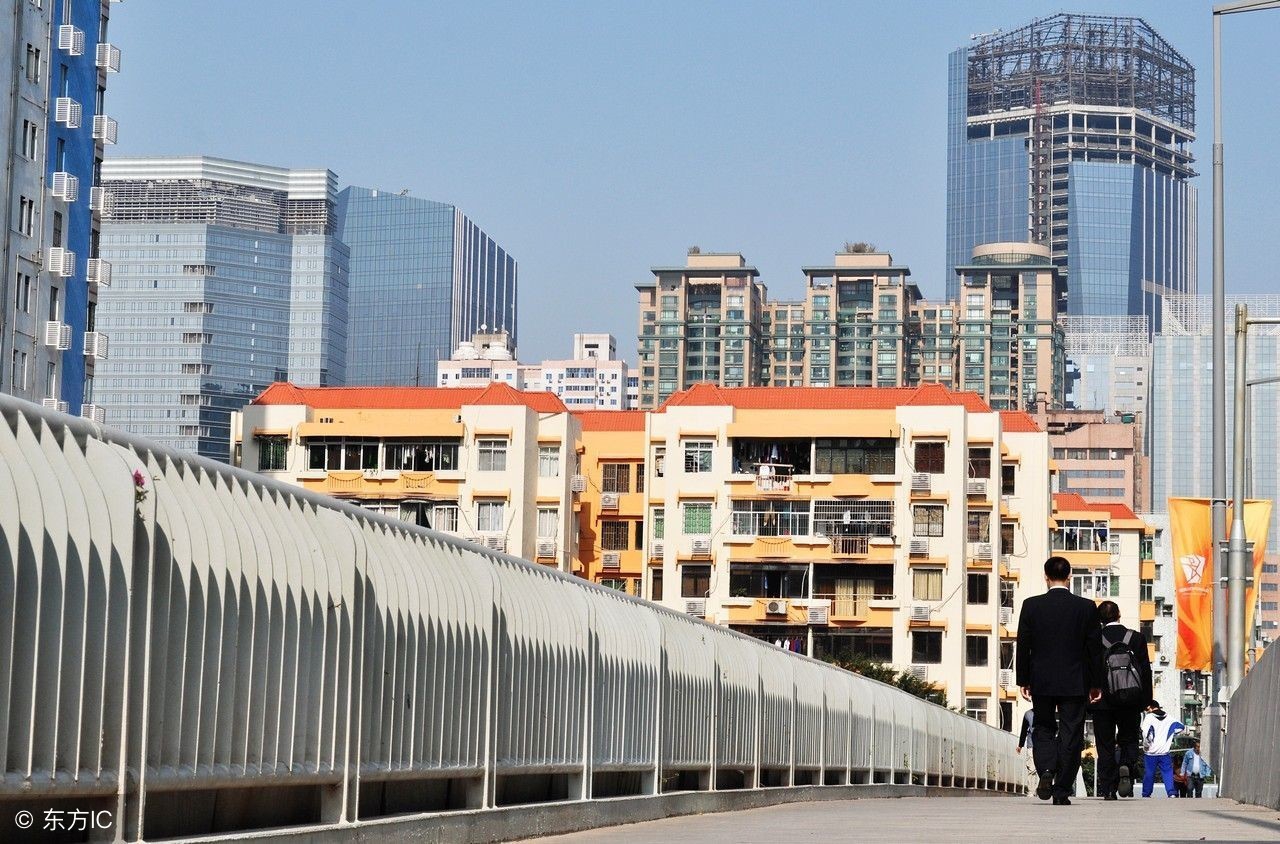 广州商贸环境走在全国前列，京东、唯品会等电商纷纷选择广州海关