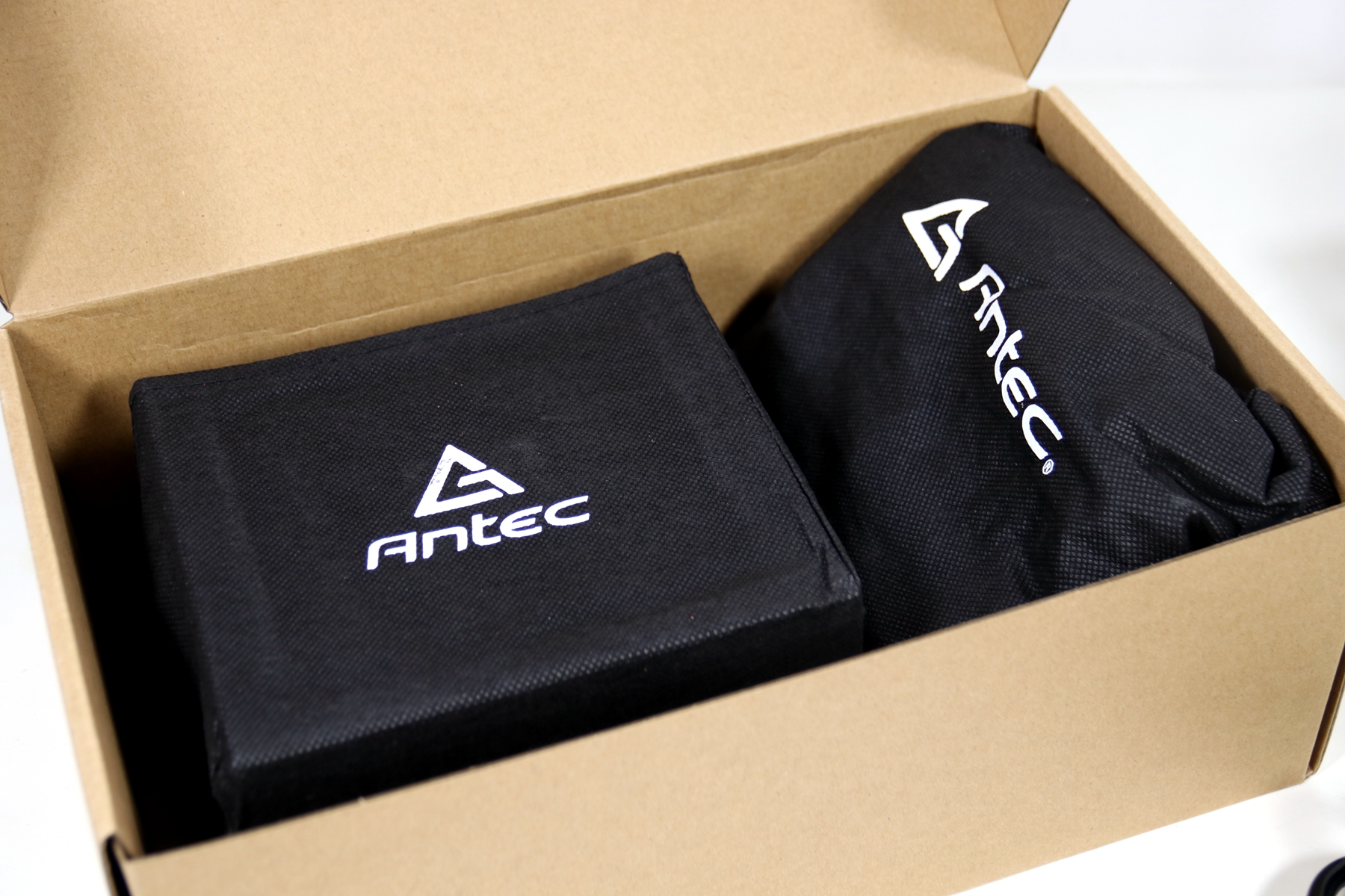 为了游戏换换换，安钛克机电散热两件套开箱小晒