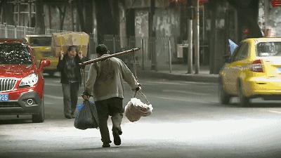 重庆河南纪录片最后的棒棒,重庆最后的棒棒纪录片何苦导演