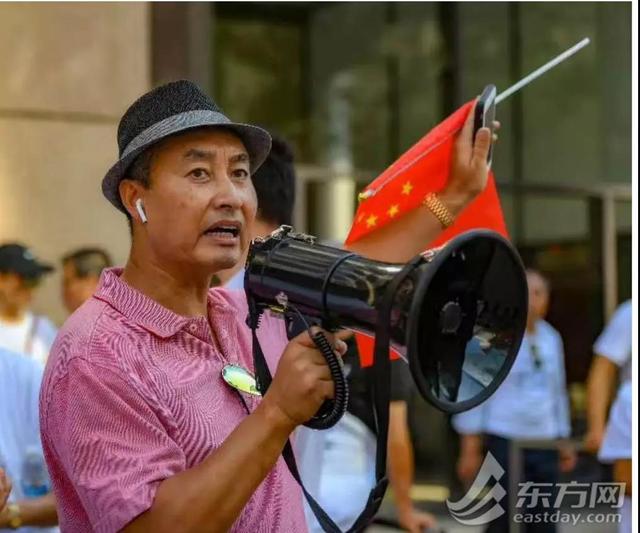 网友*制抵**、平台下架、股价下跌……85度C遭疑“*独台**”影响还在继续