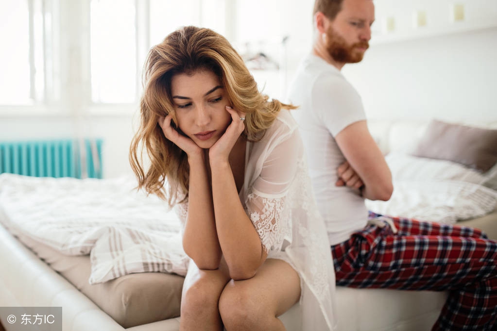夫妻之间没话说男的应该怎么办,夫妻情侣之间情绪不稳定怎么办