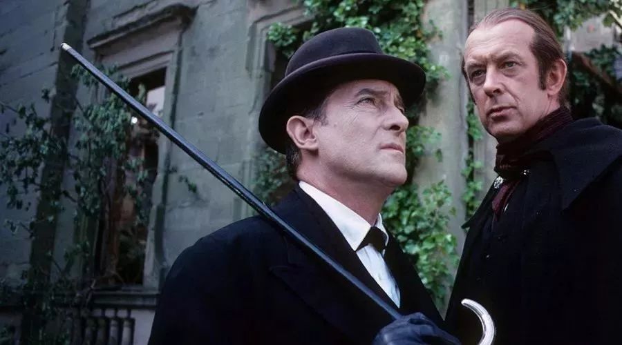 gay里gay气？倒不如说是行走的*药春**