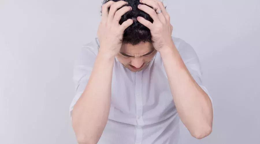 我们该如何发现自己的抑郁情绪,我们应该如何处理焦虑情绪