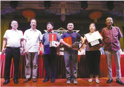 「焦点」聚焦新时代下的中国产业经济｜2018第三届“新产经”杯摄影大展启动