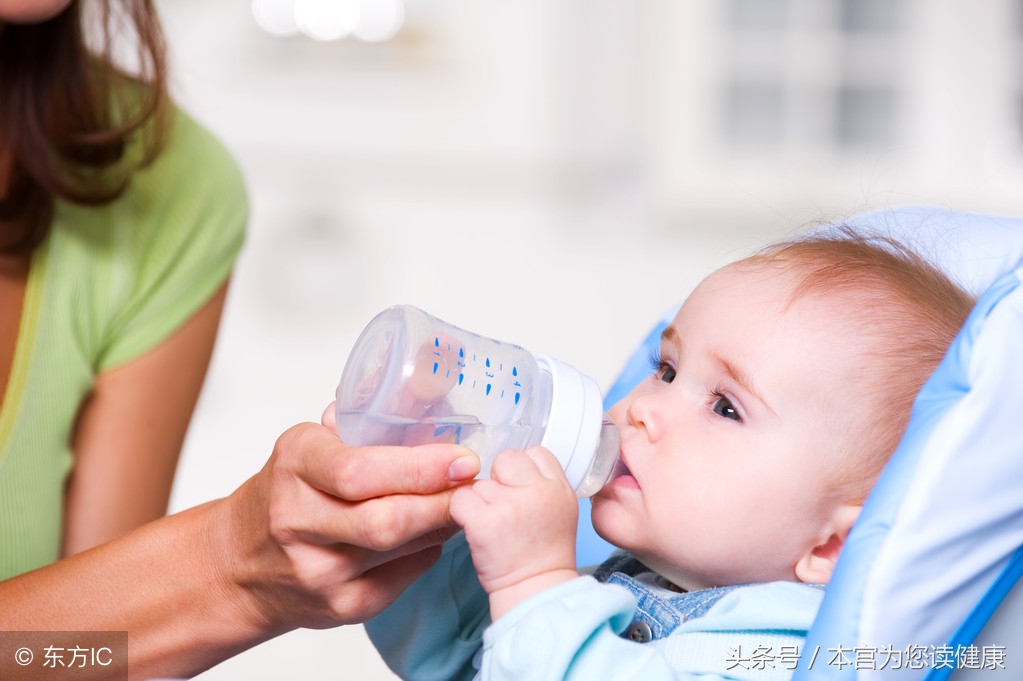 孩子不喝水有什么办法,小孩不喝水怎么办一招搞定